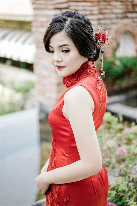 custom cheongsam